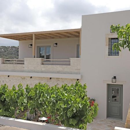 Amvikas Suites-Sitia Exteriör bild