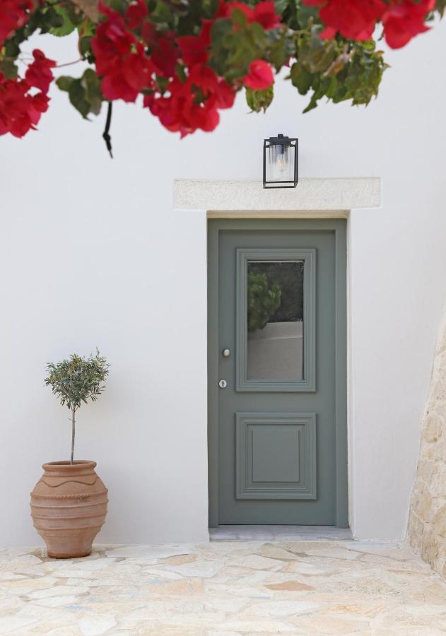 Amvikas Suites-Sitia Exteriör bild