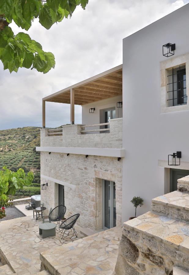 Amvikas Suites-Sitia Exteriör bild