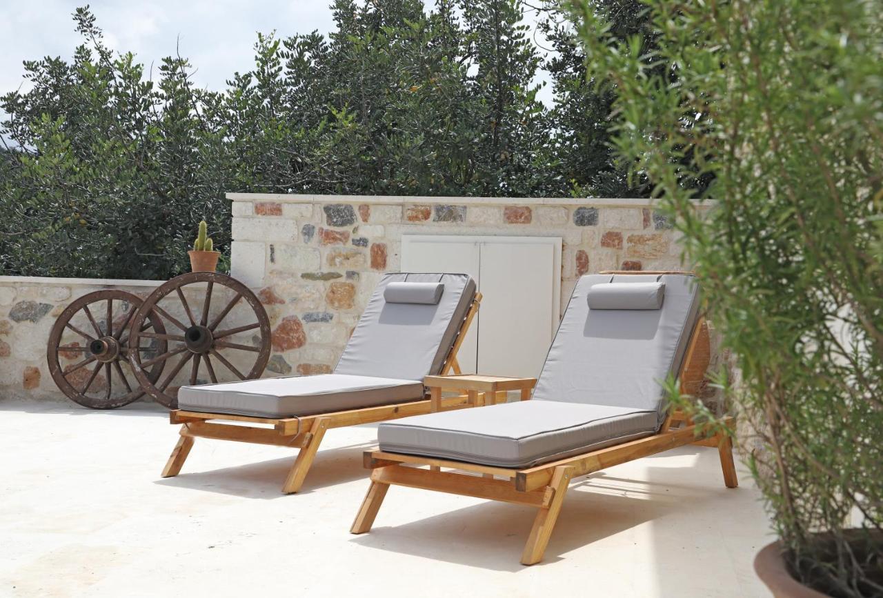 Amvikas Suites-Sitia Exteriör bild
